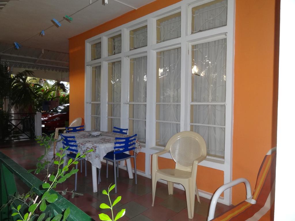 Son House Guest house *