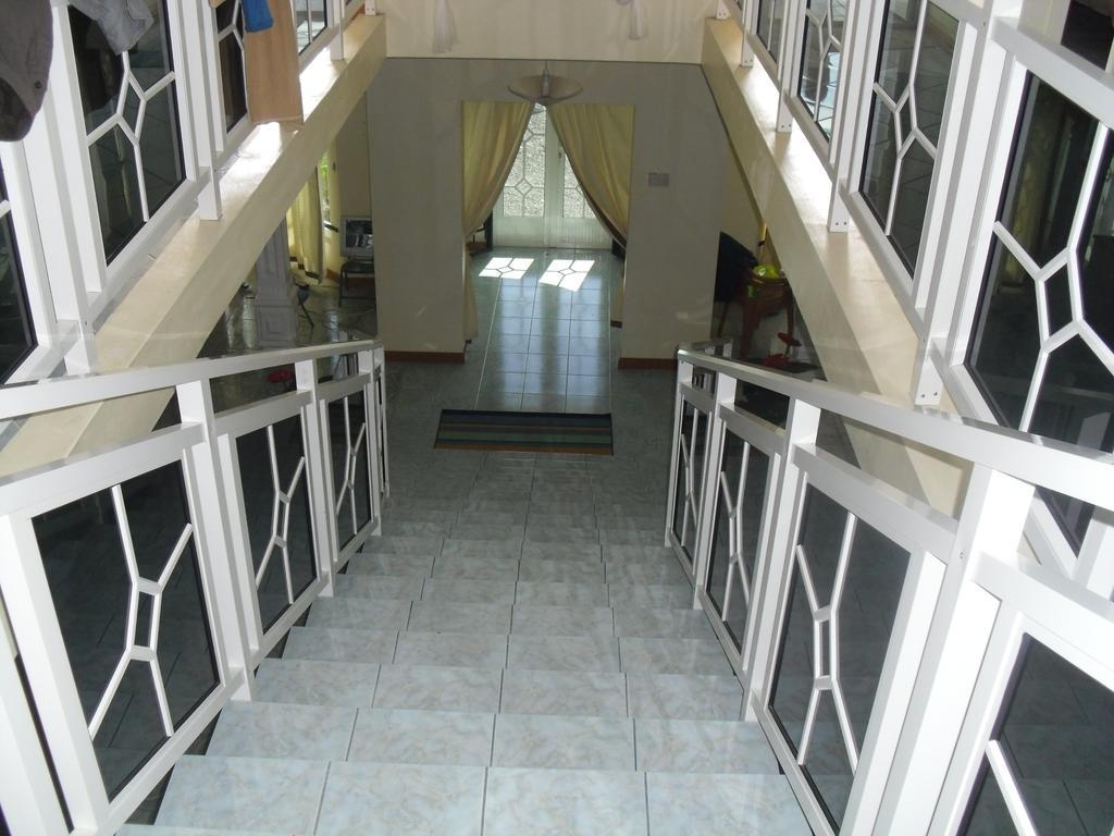 La Mirage Guest house