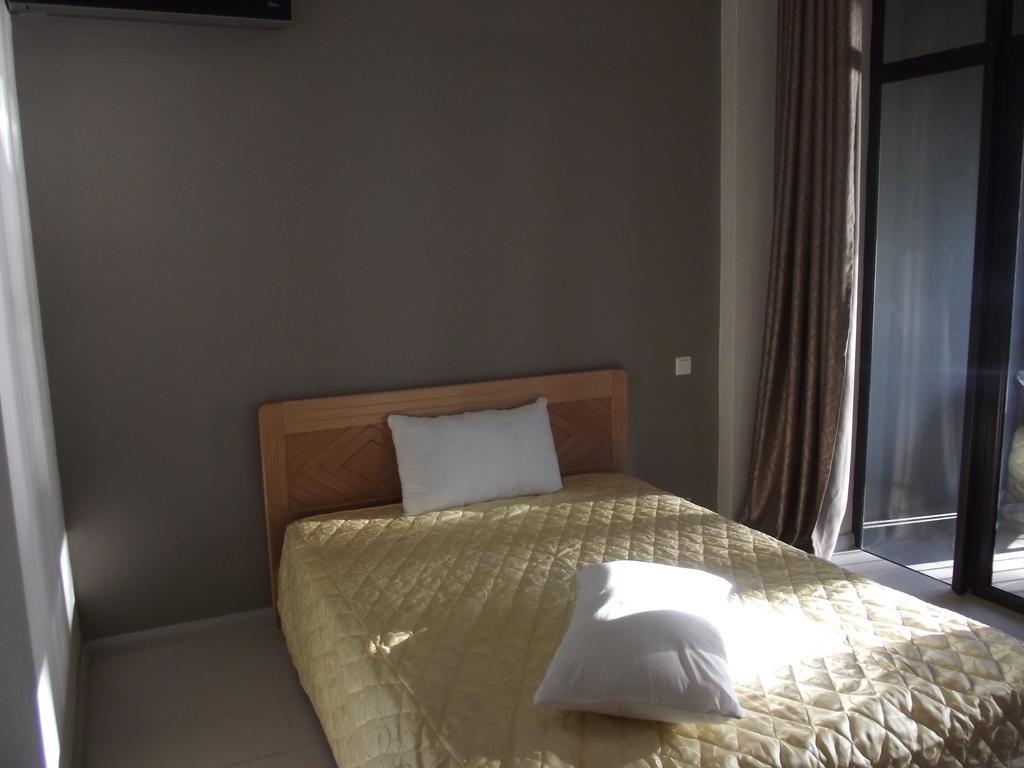 West Terraces No 5 With Seafront - Licensed By Tourism Authority 13516 Apartment
