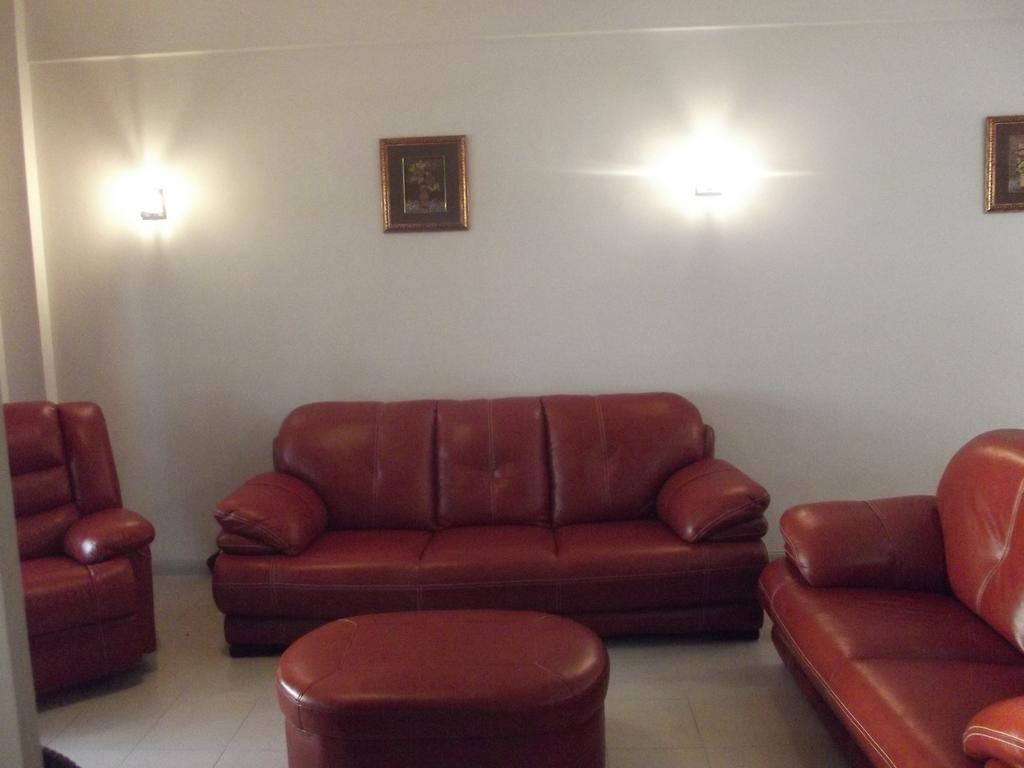 Apartment West Terraces No 5 With Seafront - Licensed By Tourism Authority 13516 *