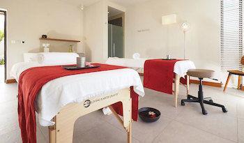 Hotel West Island Sport And By Lov 4*