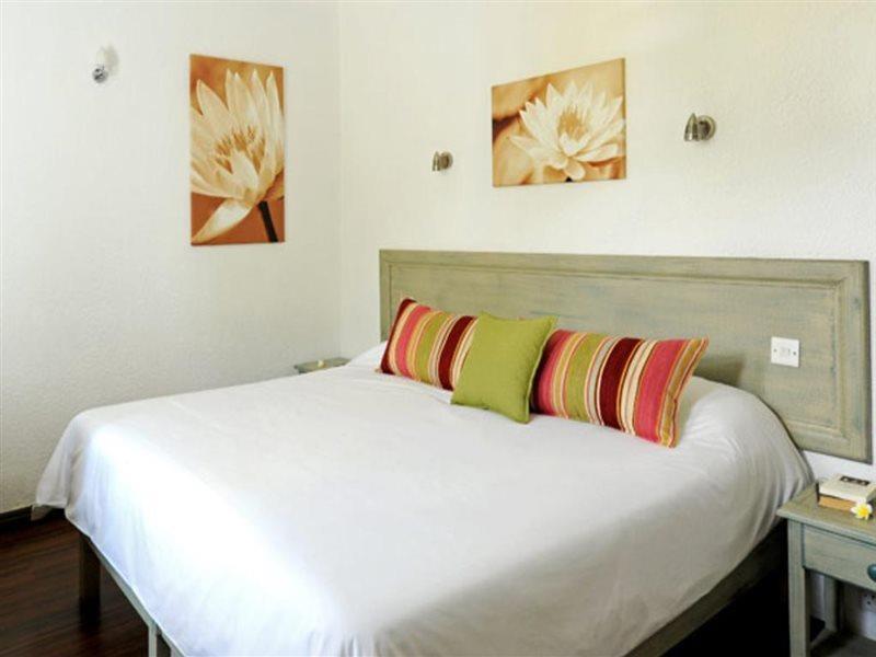 Hotel The Bay 3*