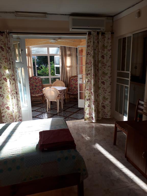 Apartment Fleurvilla *