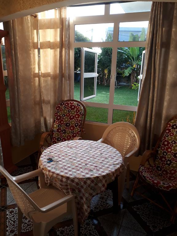 Fleurvilla Apartment Pereybere Beach