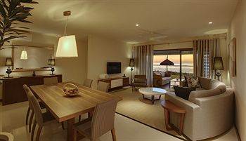 Leora Beach By Horizon Holidays Hotel