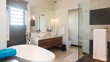 Leora Beach By Horizon Holidays Hotel 4*