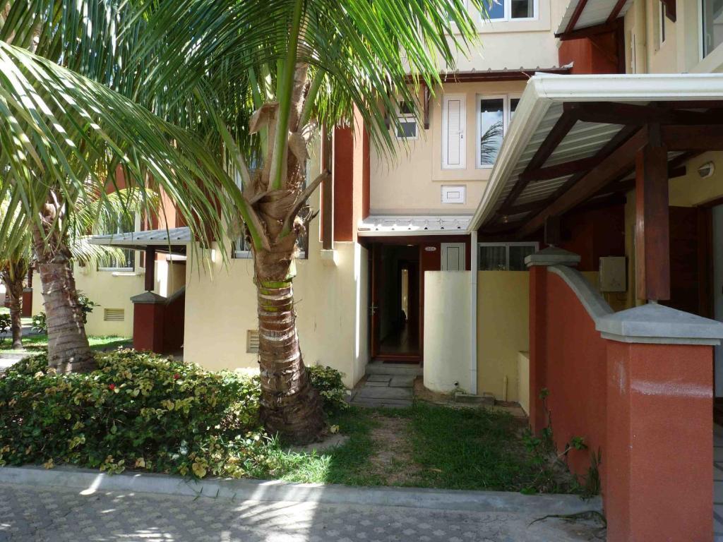 Cape Garden Apartment *