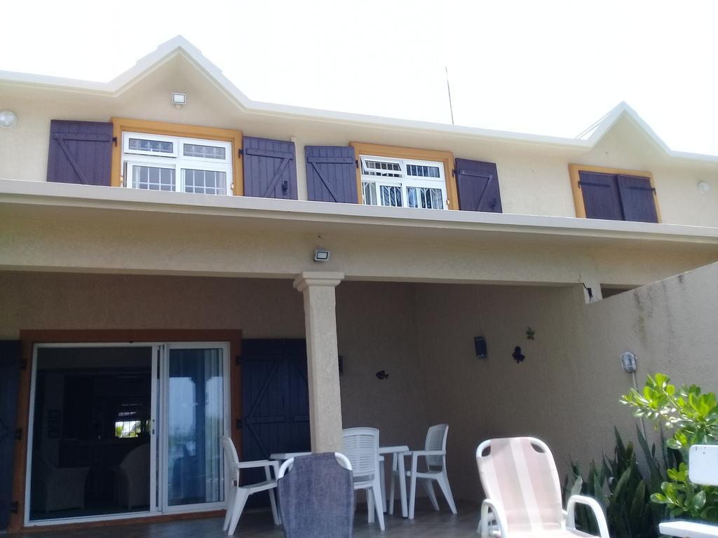 Parasol Villa *