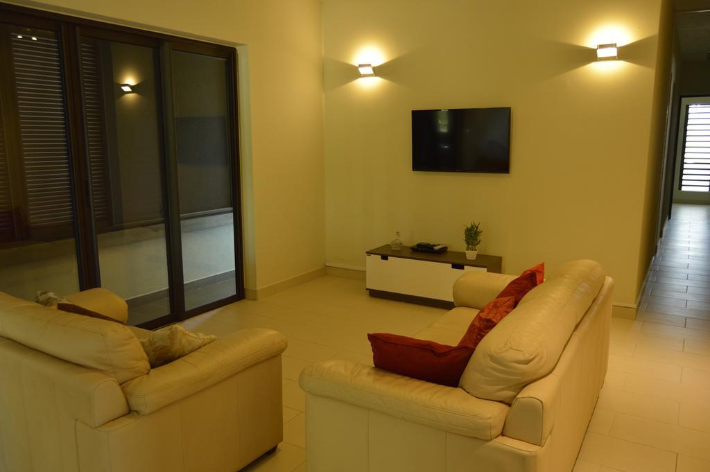 Apartment Shona