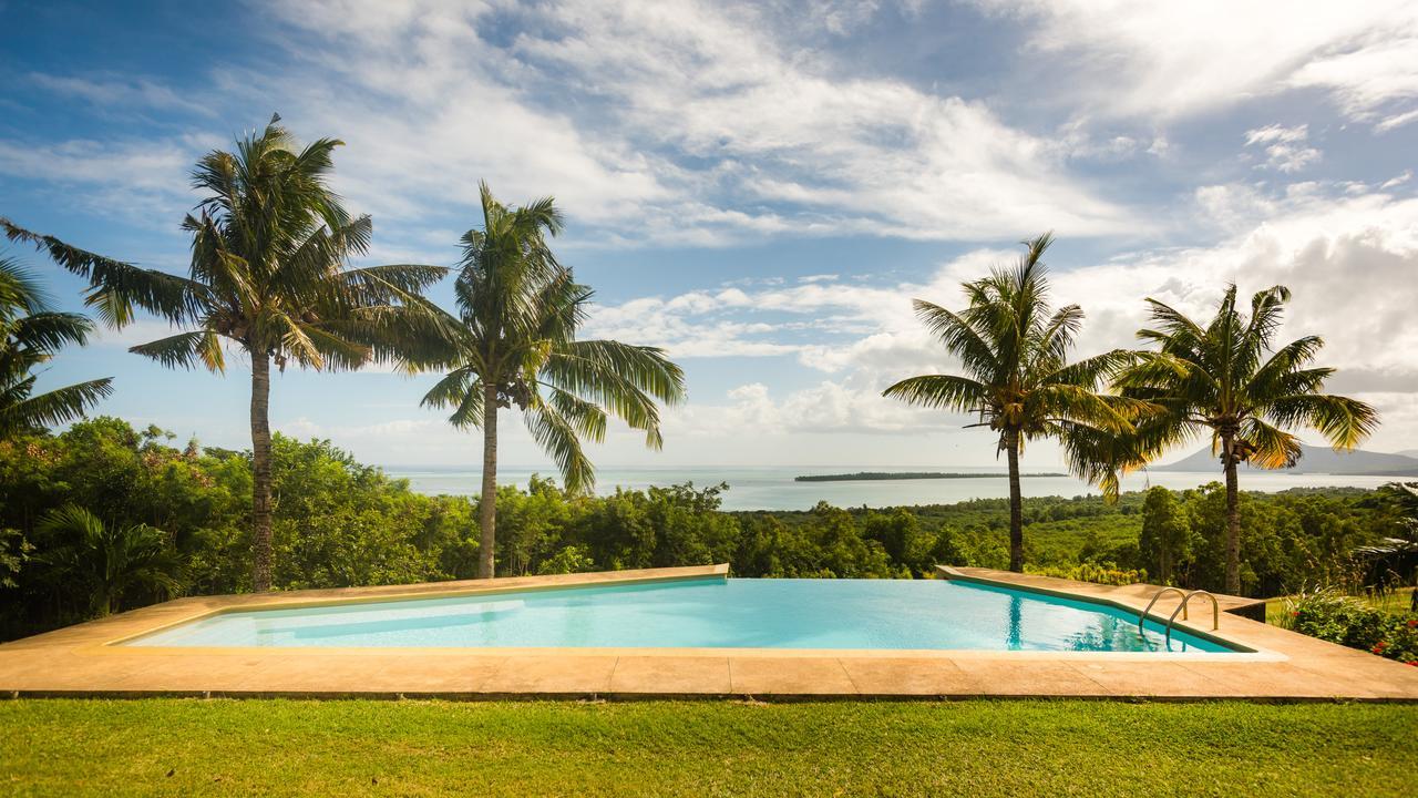 Le Petit Morne Le Morne