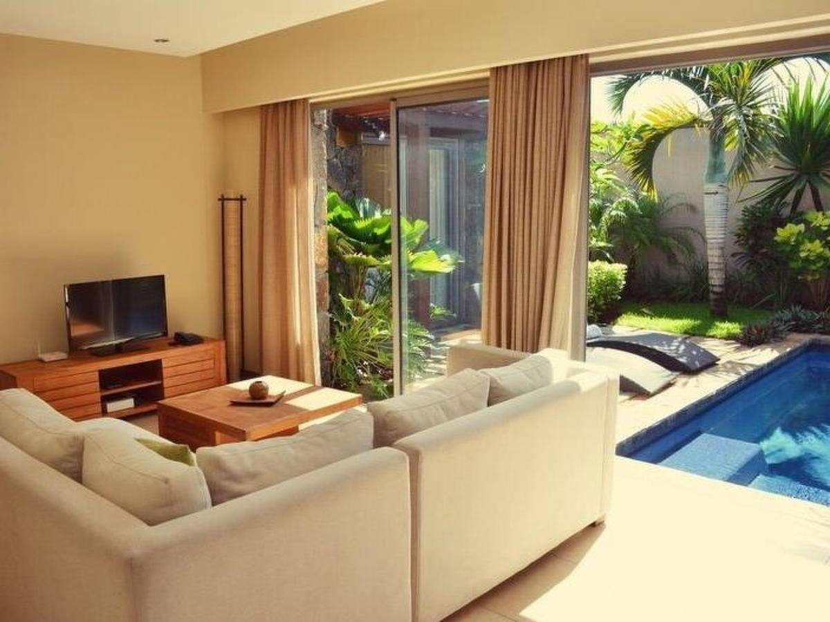 Athena Apartment *