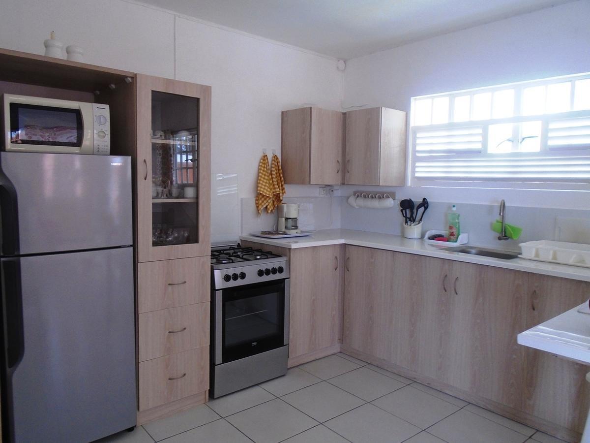 Guest house Chezpat Tourists Blue Bay