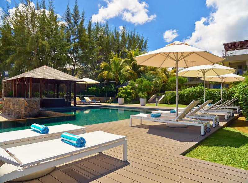 Bon Azur Beachfront & Penthouses By Lov Hotel 5*