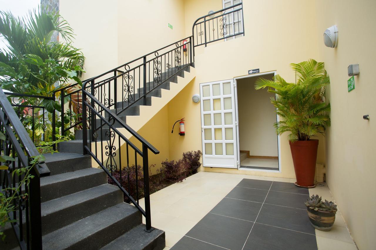 Garden Aparthotel Grand Baie