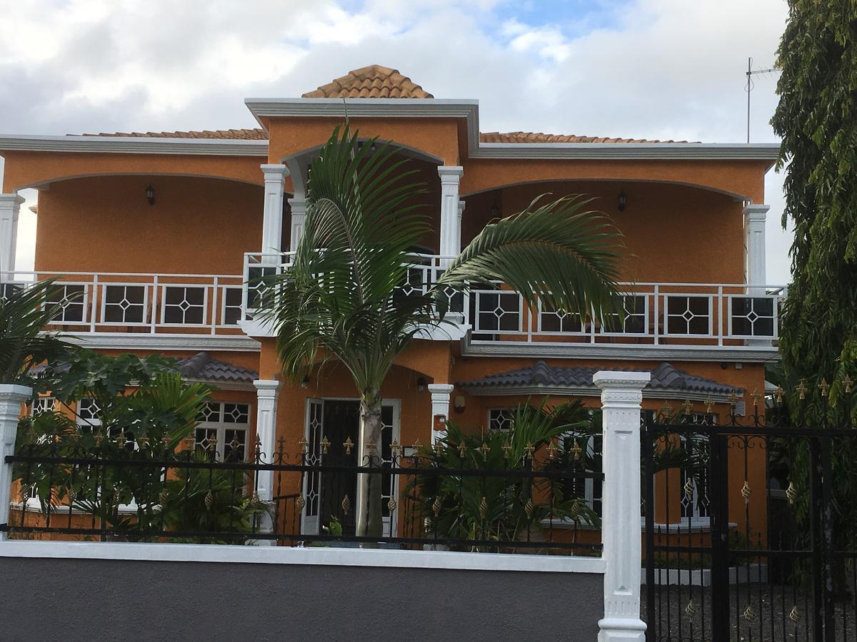 La Mirage Guest house Belle Mare