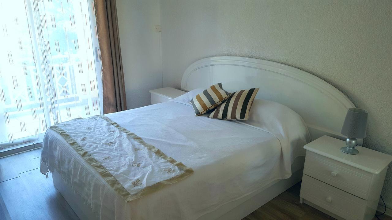 In Le Tamier, 4 Bedrooms, 300m * Flic en Flac
