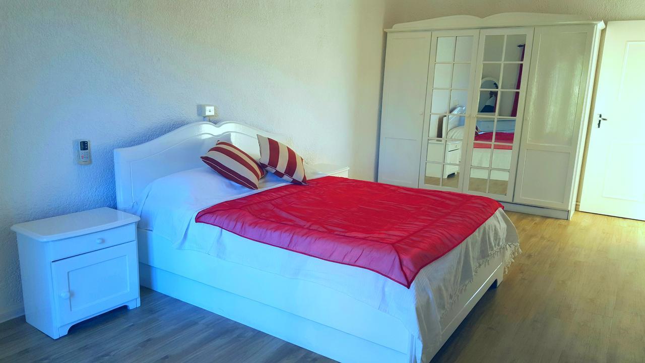 Apartment In Le Tamier, 4 Bedrooms, 300m