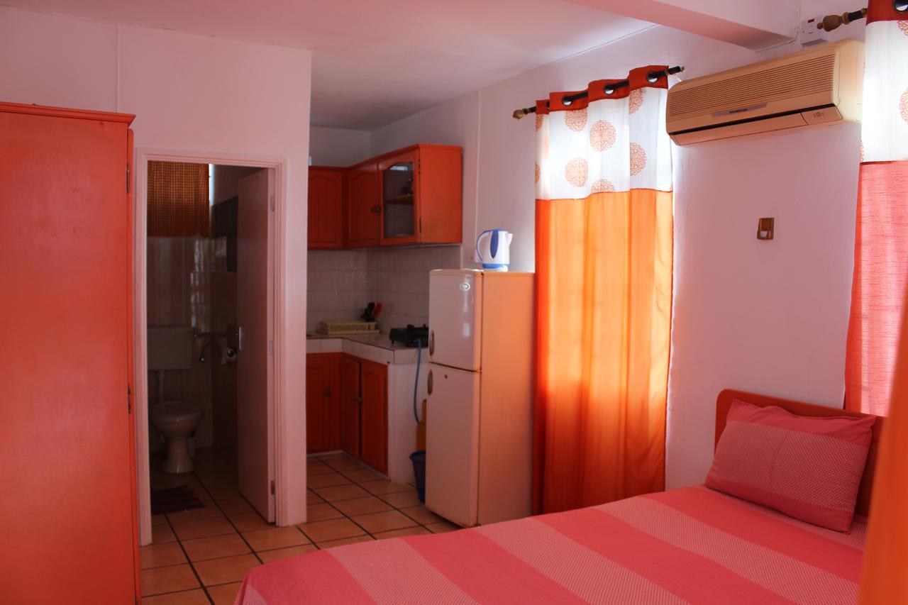 Pillayguesthouse Guest house 2*