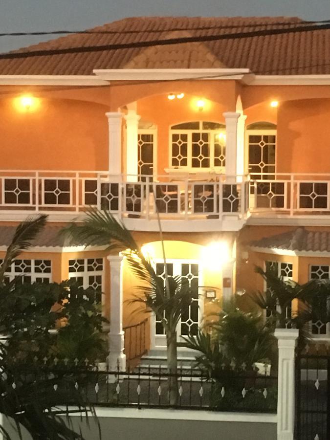 Guest house La Mirage 3*