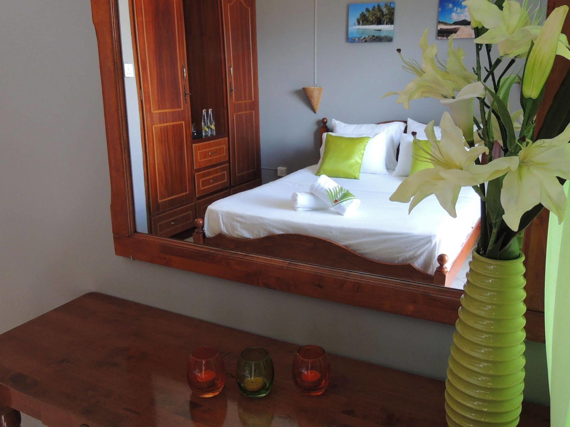 Aparthotel Elysee Trou aux Biches