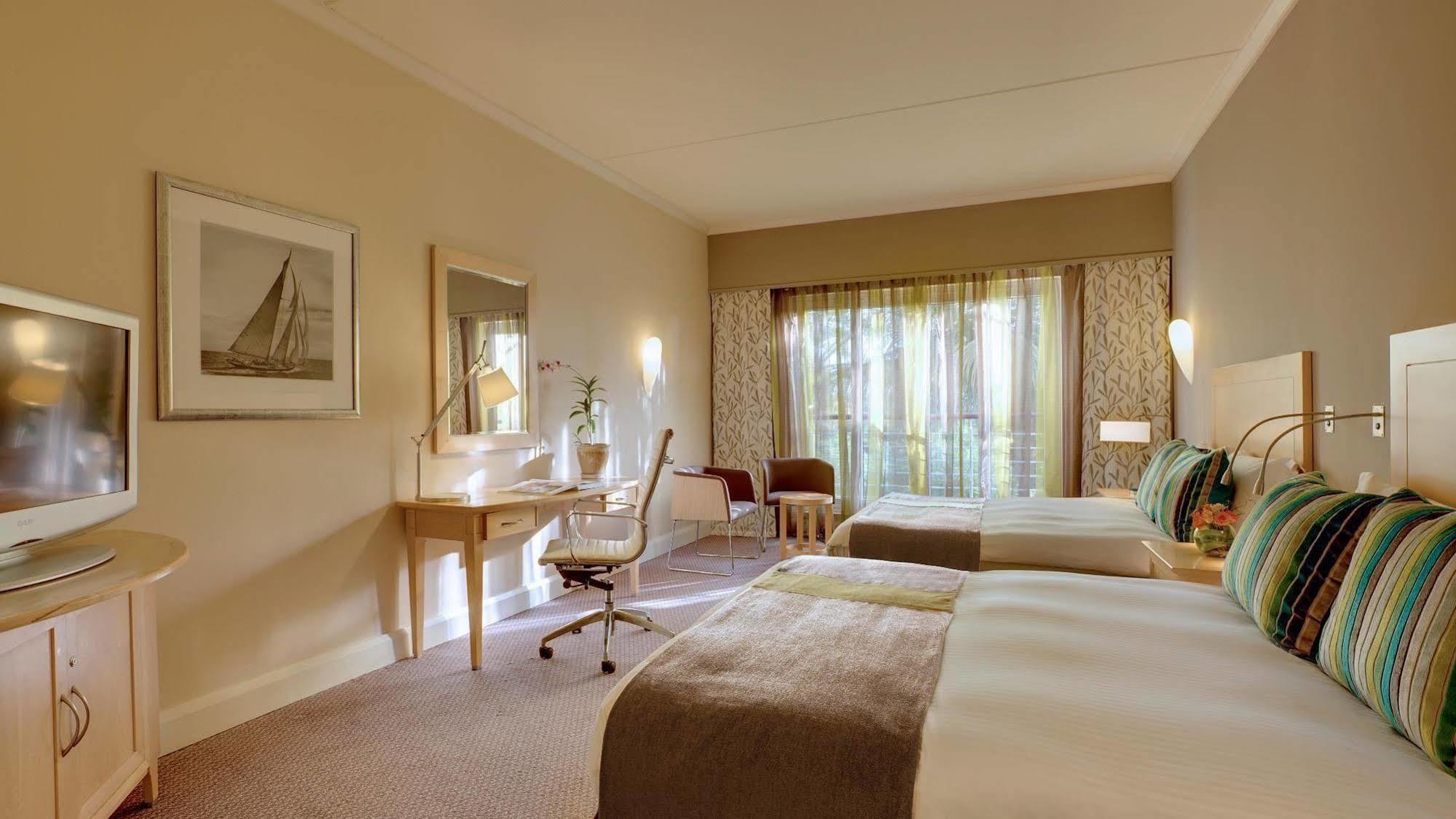Le Suffren & Marina 4* Port Louis