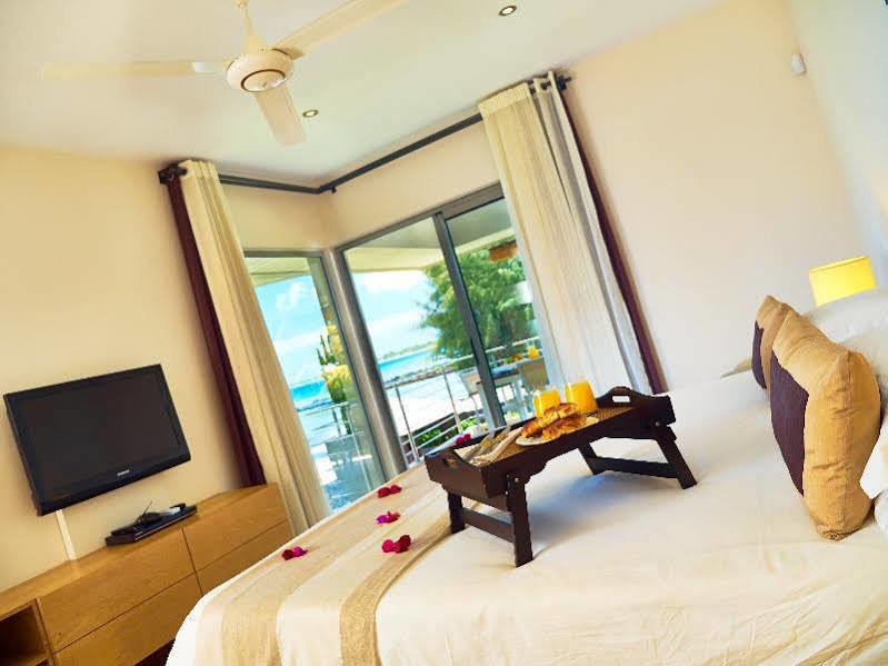Bon Azur Beachfront & Penthouses