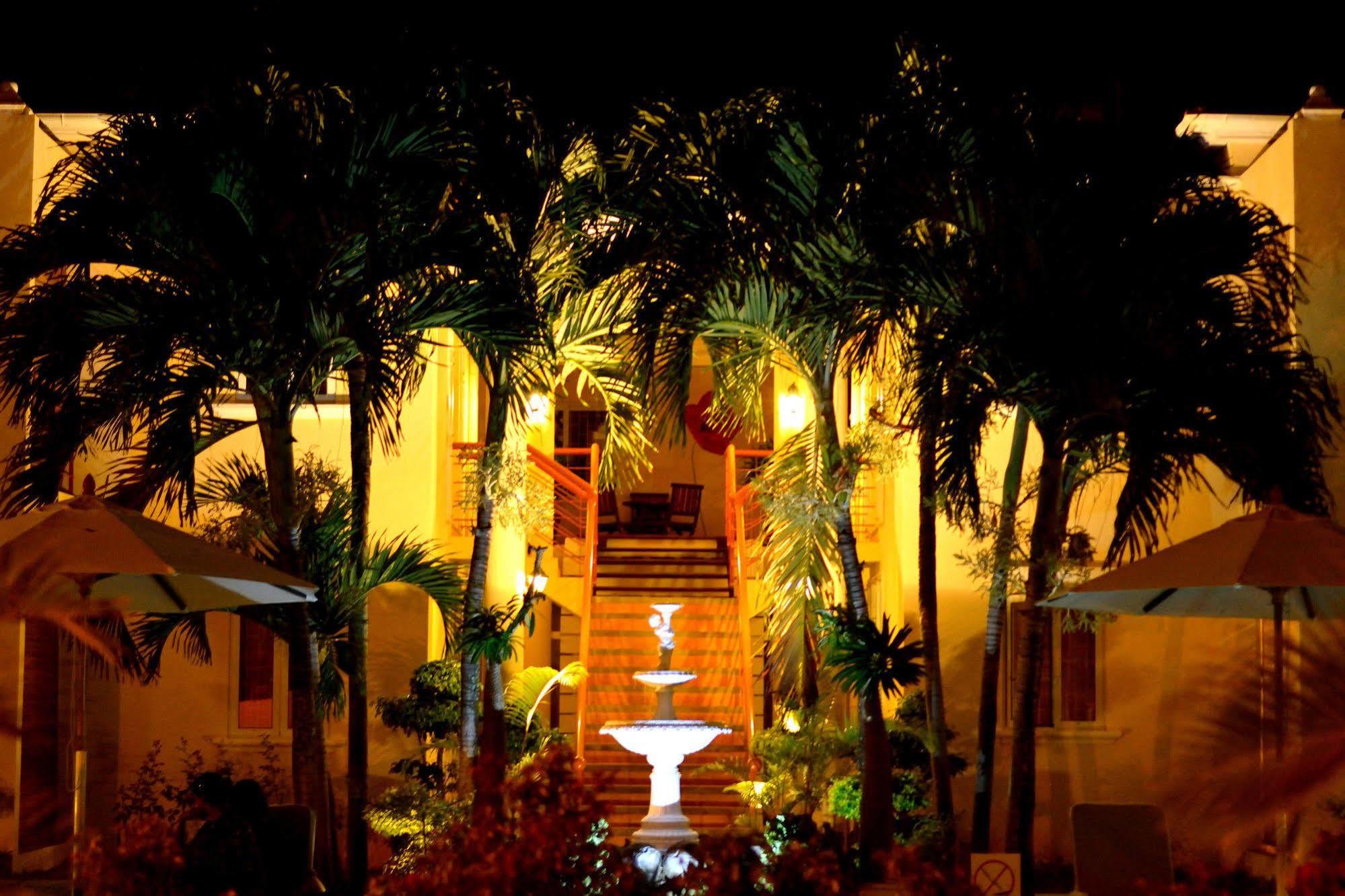 La Pointe Aparthotel 3*