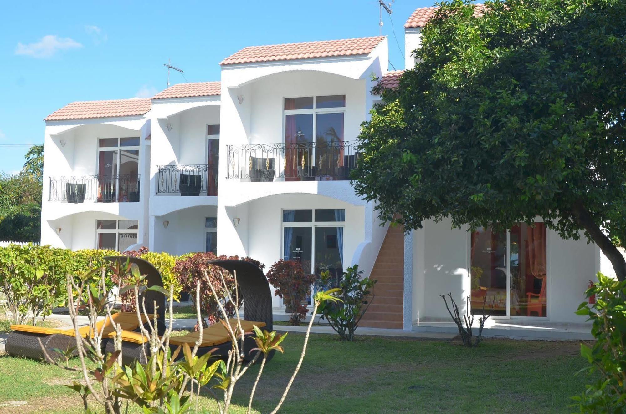 Resort Des 2 Mondes & Mont-Choisy