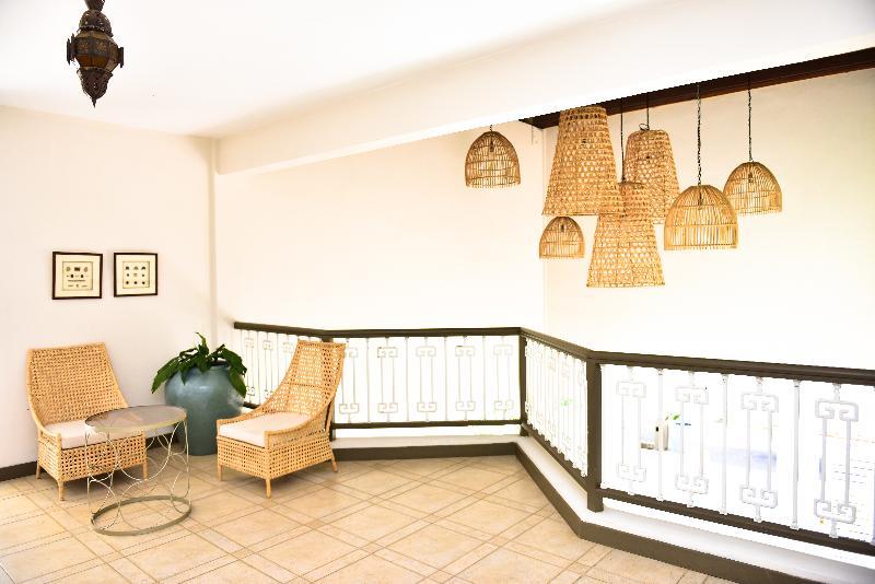 Tarisa & Resort 3*