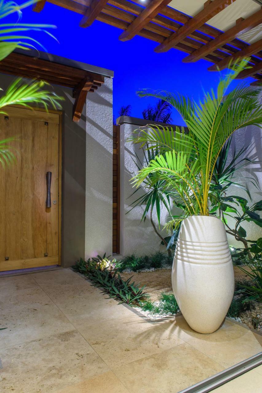 Villa Clos Du Littoral By Fine & Country Grand Baie