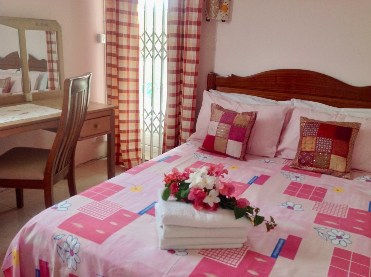 Fayruz Villa *