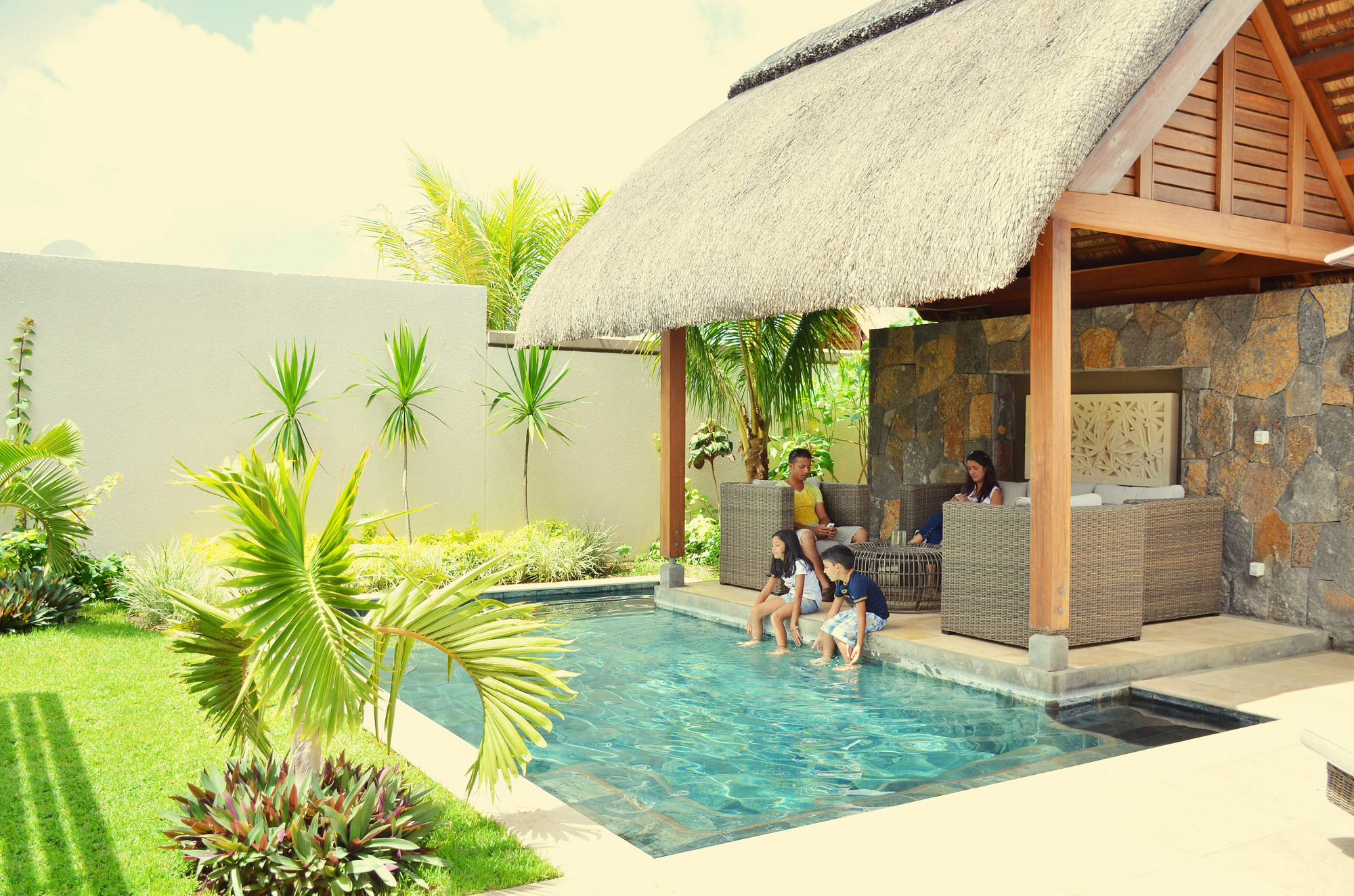 Clos Du Littoral By Fine & Country Villa *