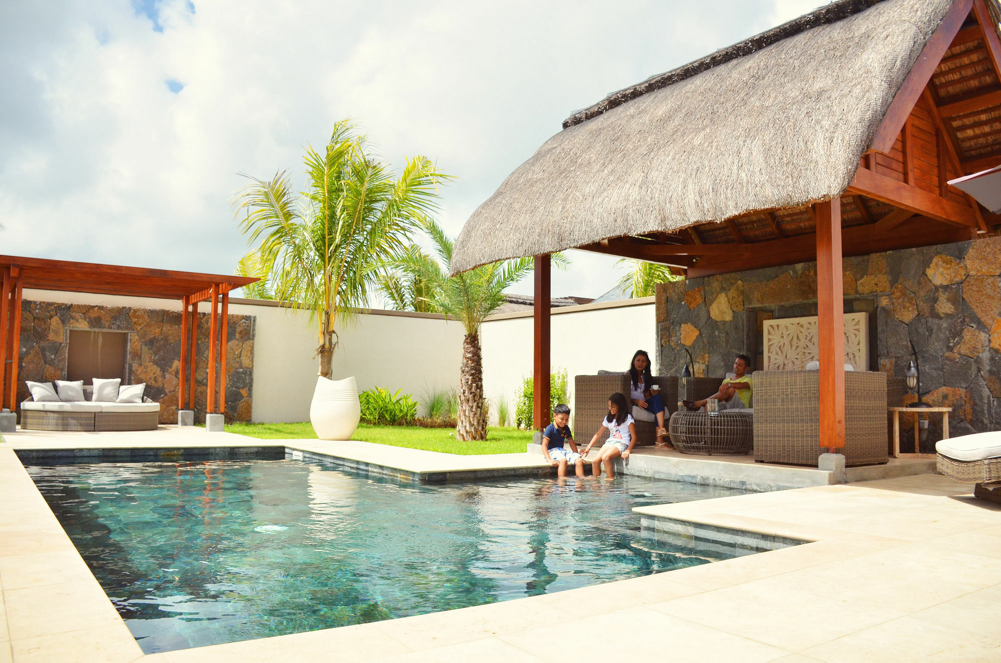 Villa Clos Du Littoral By Fine & Country *
