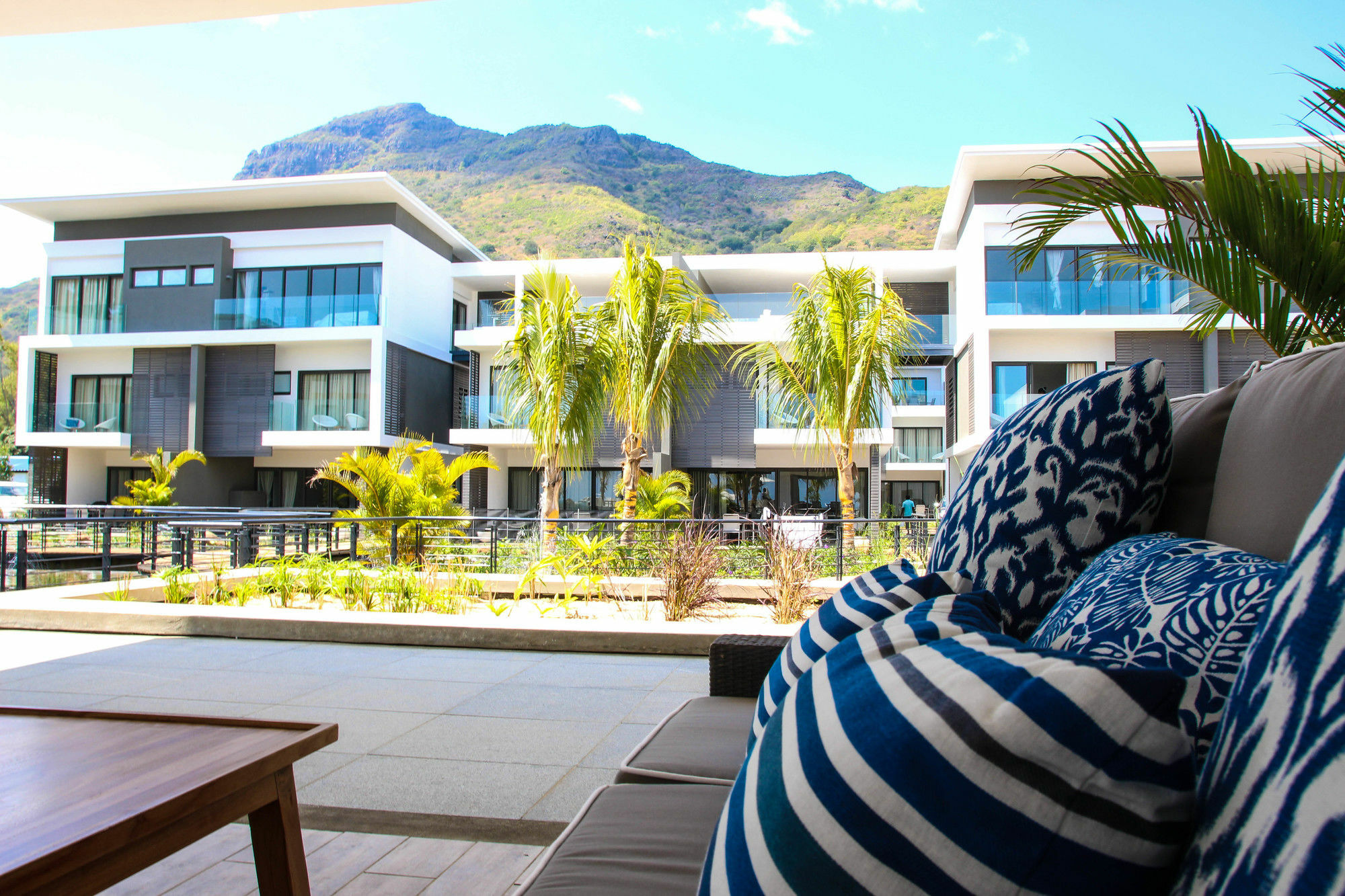 Apartment Latitude Luxury Seafront Riviere Noire