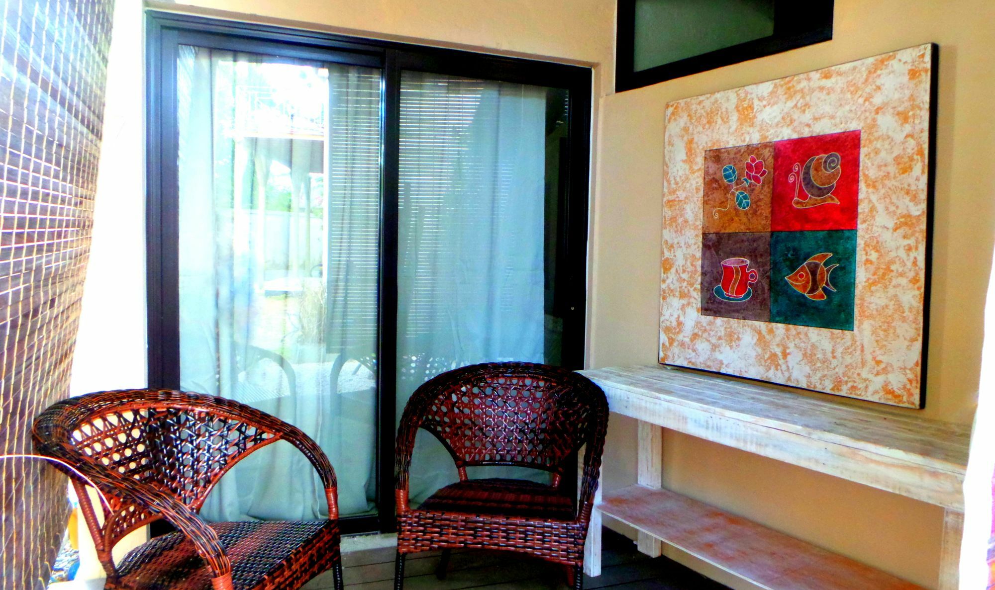 Guest house Le Du Bonheur & Car