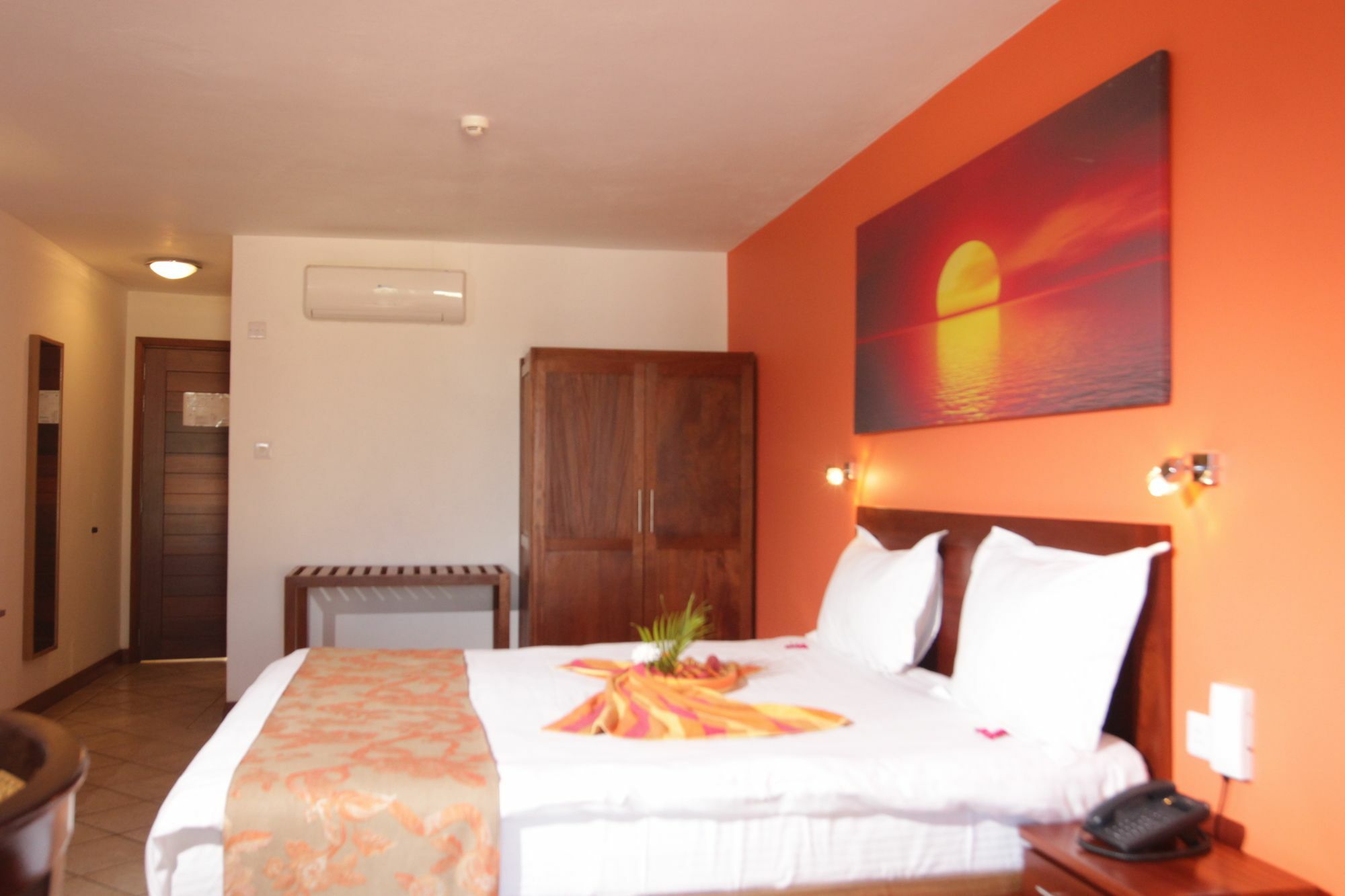 Sunset Reef & Hotel 3*
