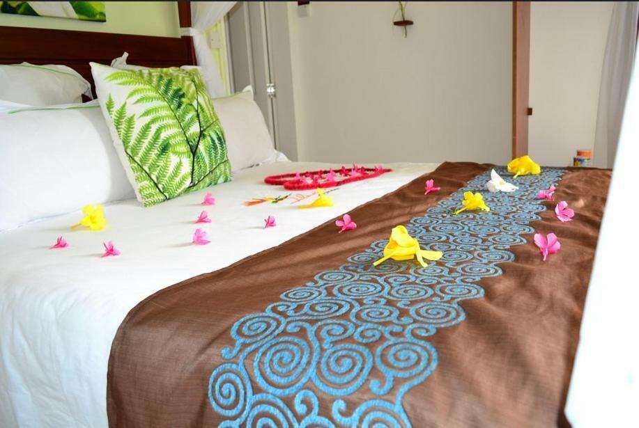 Flowers Of Paradise Hotel 3*