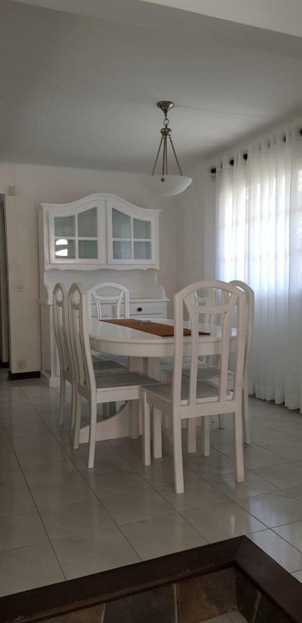 Colibri Beach Villas