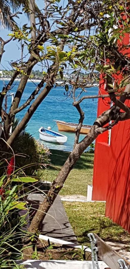 Colibri Beach Villas *