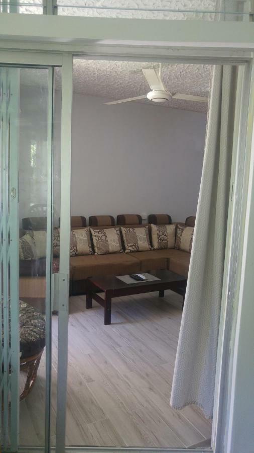 Beach Apartment *