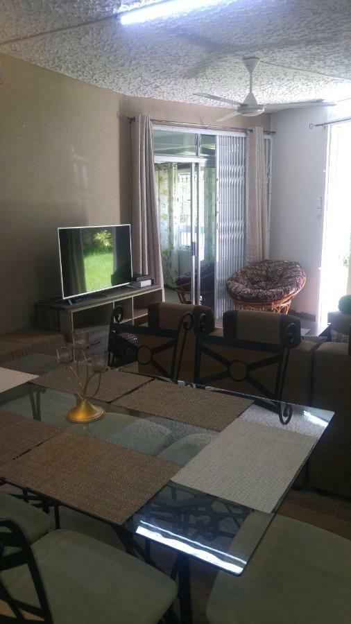 Apartment Beach Apartment Pereybere Beach