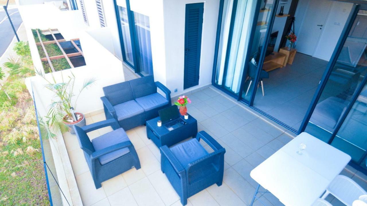 Azuri -sea View & Golf Luxury Roches Noires