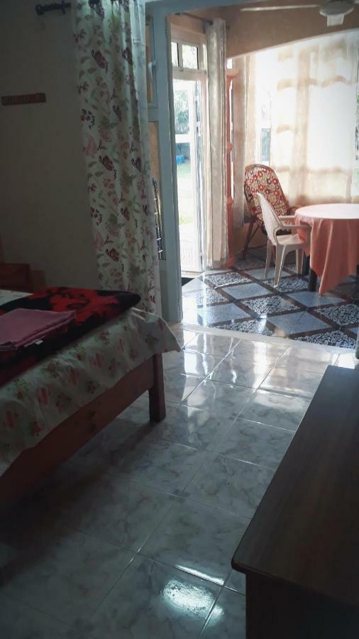 Apartment Fleurvilla Pereybere Beach