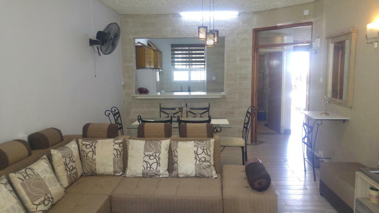 Beach Apartment * Pereybere Beach
