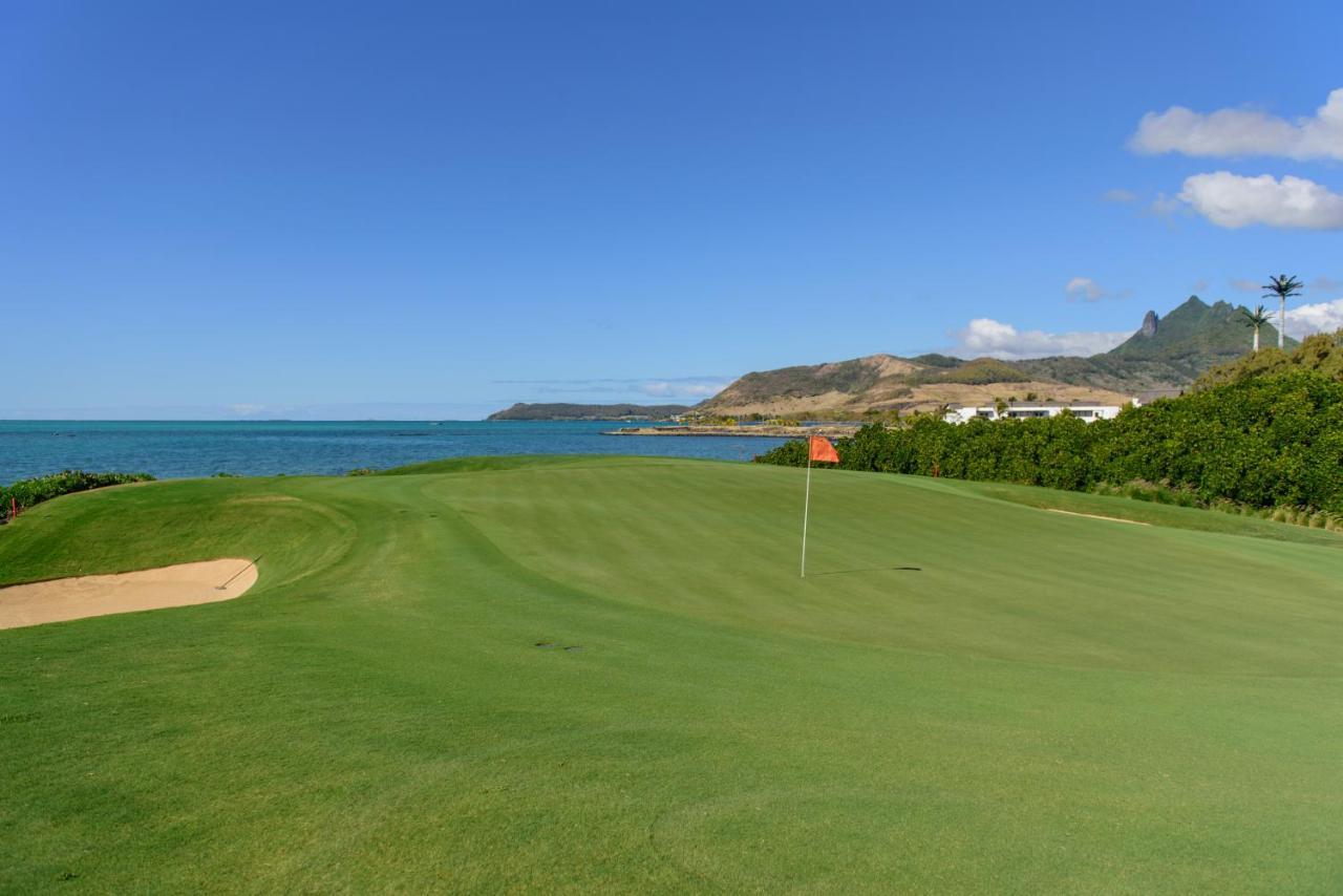 Anahita Golf & Resort