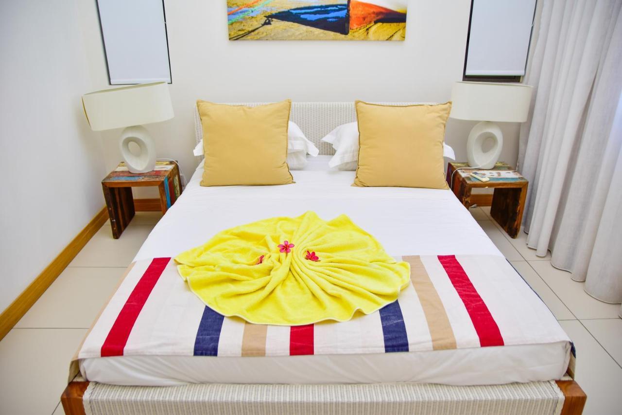 Cap Ouest Beachfront Residences Apartment