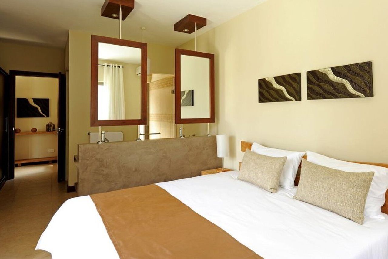 Athena Apartment *
