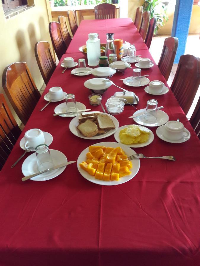 Le Tropical Chez Jeannette Frühstückspension *