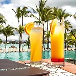 Mauricia Beachcomber Resort & Spa