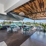 Azur Paradise